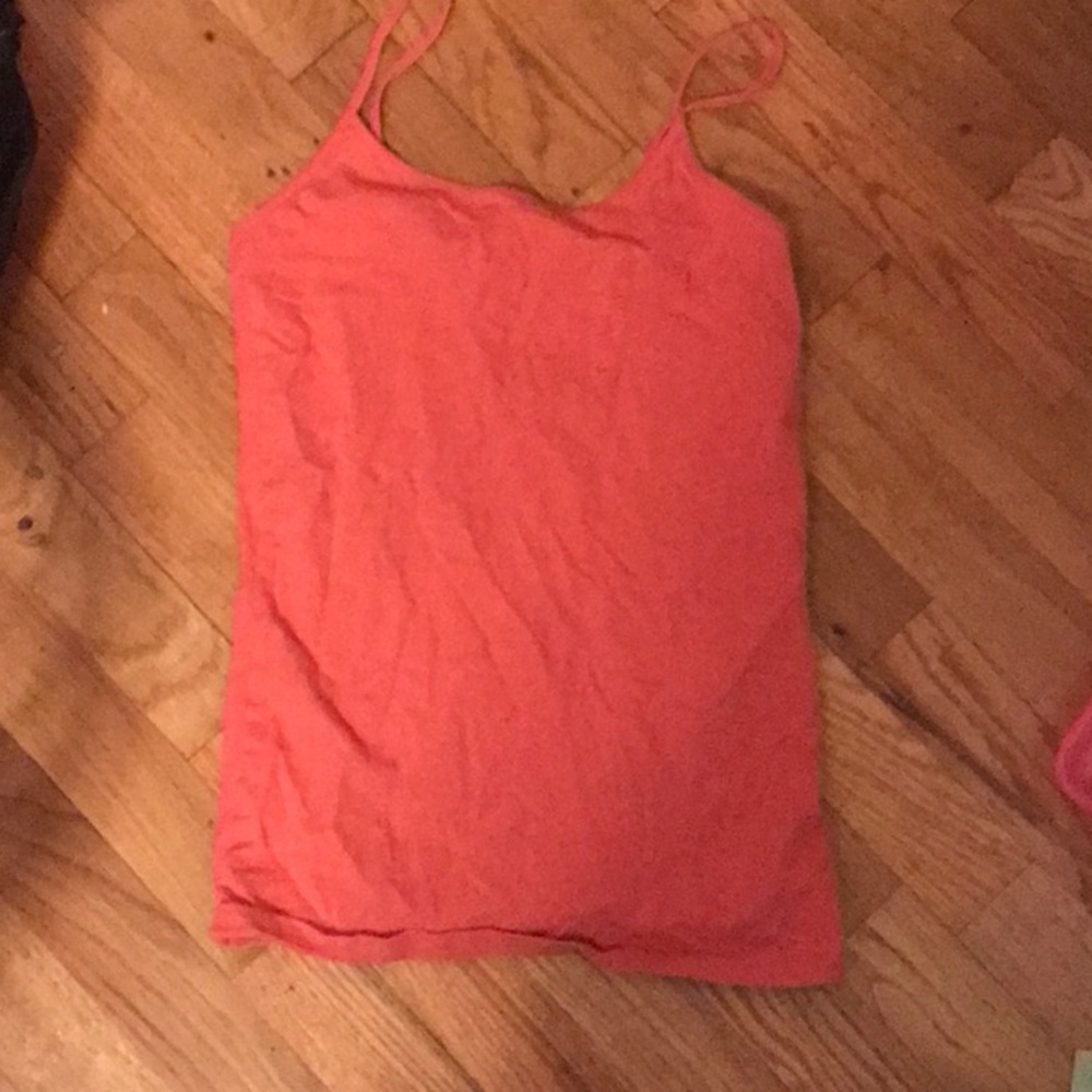 Pink tank top